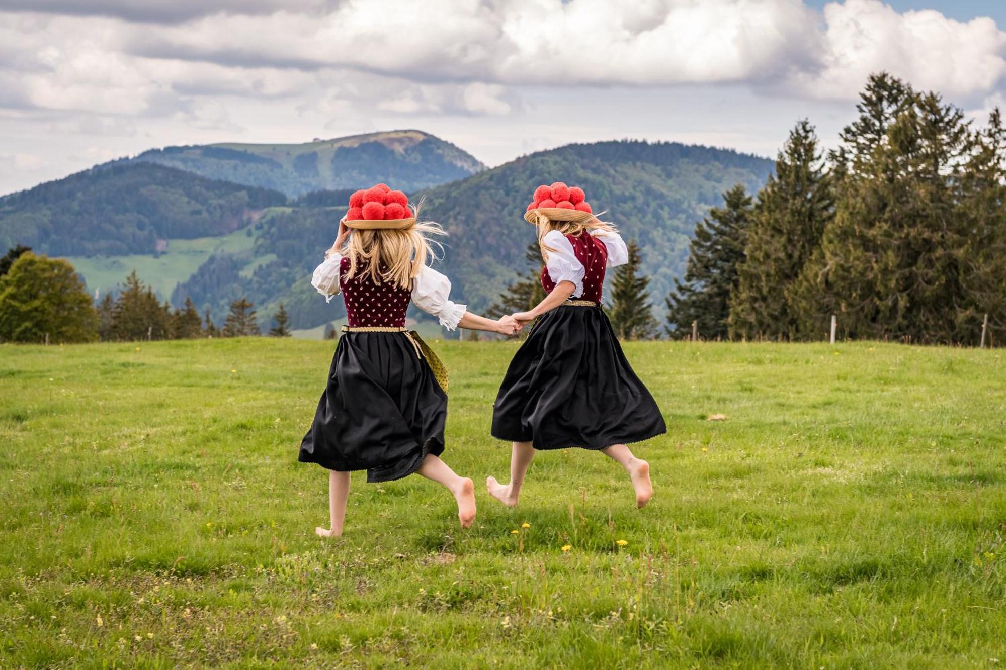 Kurhotel Schluchsee App 1511 - Schwarzwaldhirsch - Mit Innenpool Und Sauna, Schluchsee Esterno foto